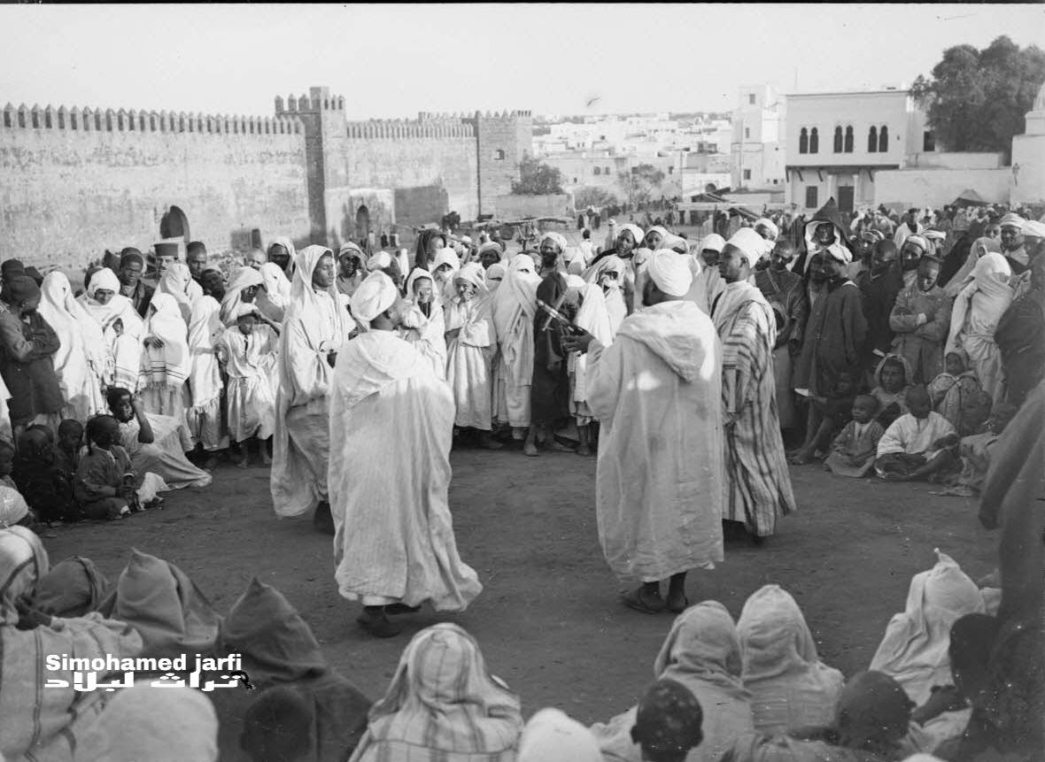 Halqa and Troubadoues in Morocco